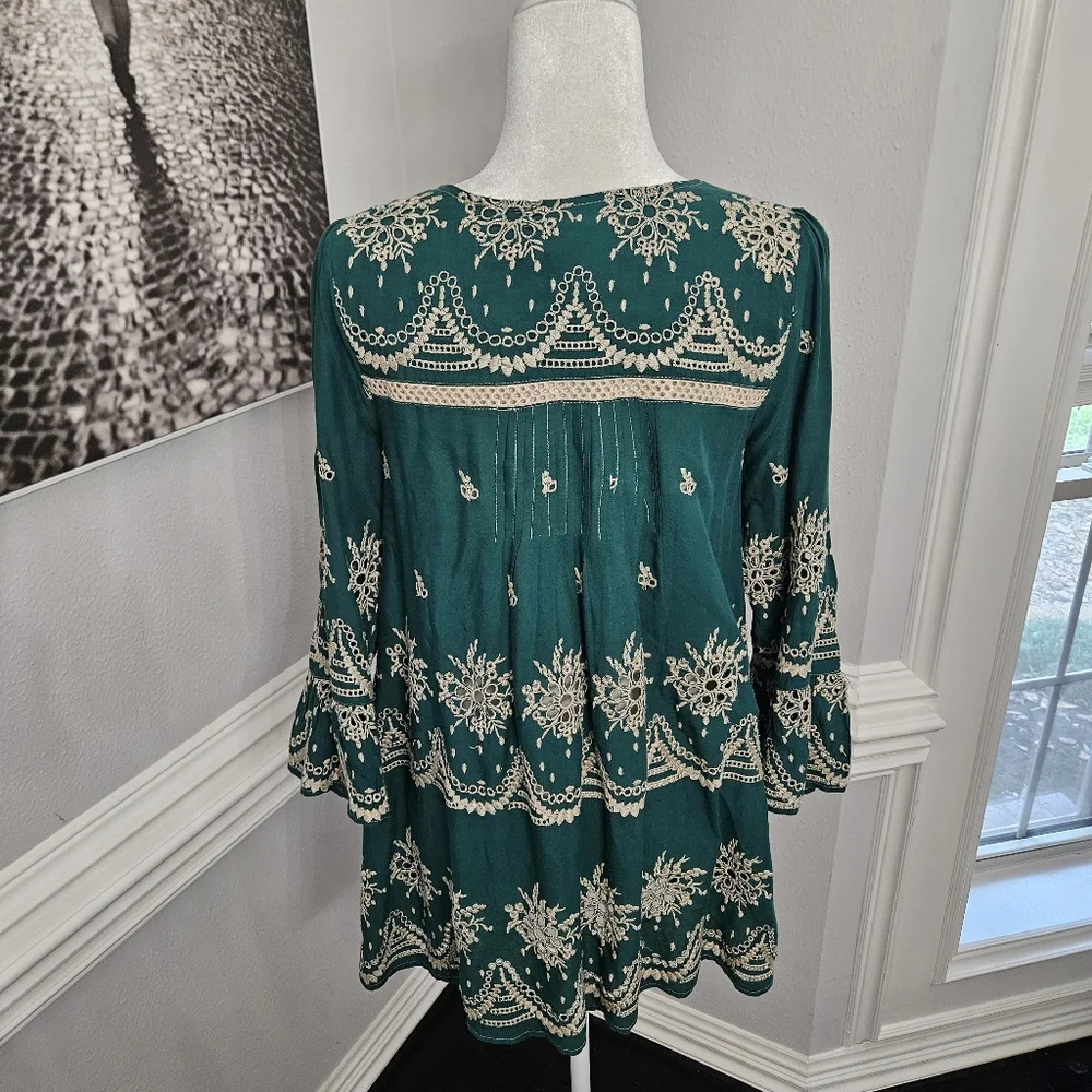 Ivy Jane green Floral Embroidered Bell Sleeve Tunic Top Blouse Dress Eyelet XS - Picture 7 of 8